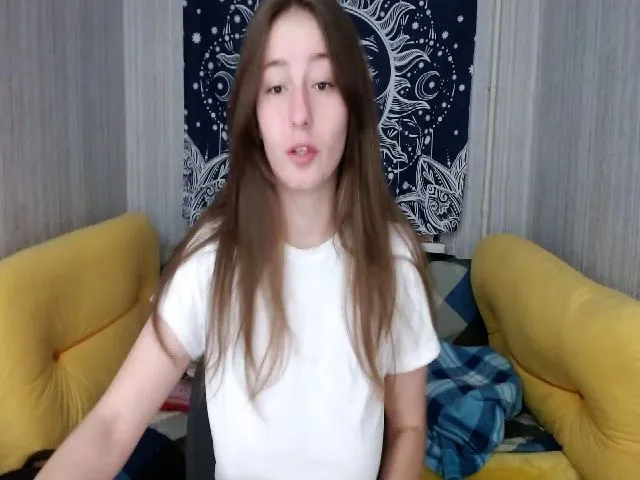 Live sex webcam photo for Mallinkaa #274428964