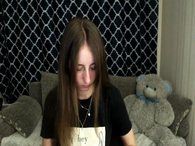 Live sex webcam photo for Mallinkaa #274532980