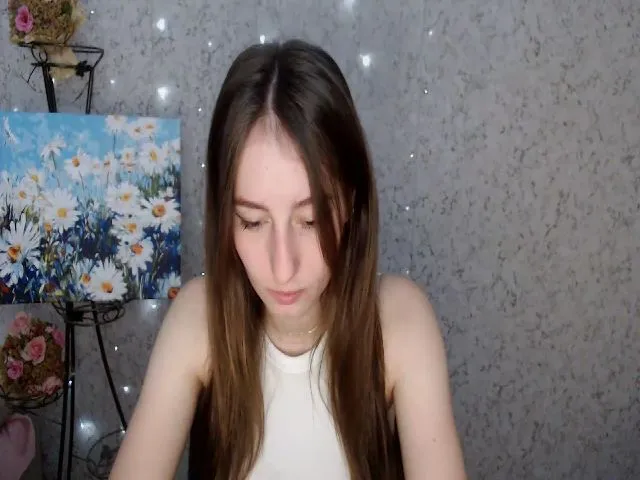 Live sex webcam photo for Mallinkaa #274903075