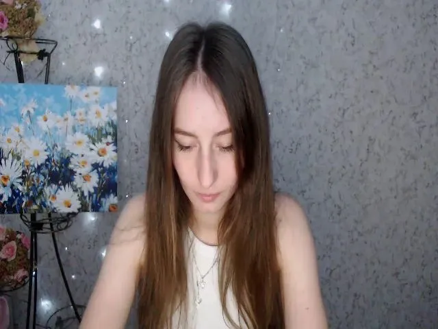 Live sex webcam photo for Mallinkaa #274909040