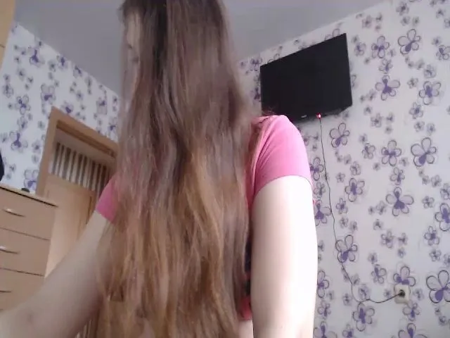 Live sex webcam photo for Malvina5 #272419317