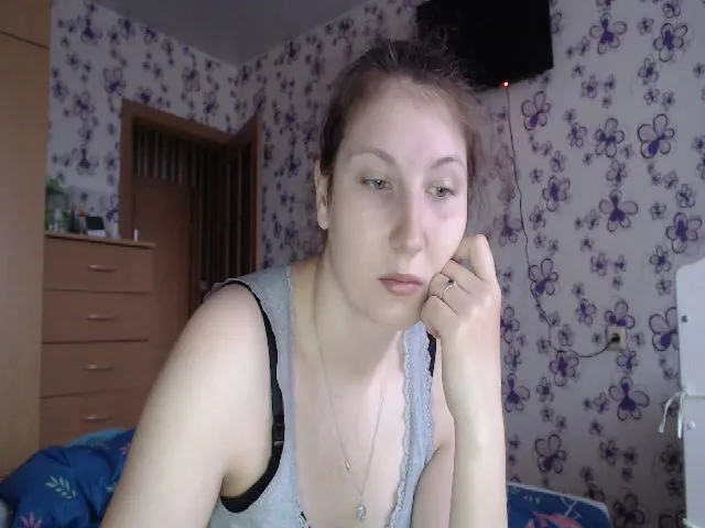 Live sex webcam photo for Malvina5 #273134413