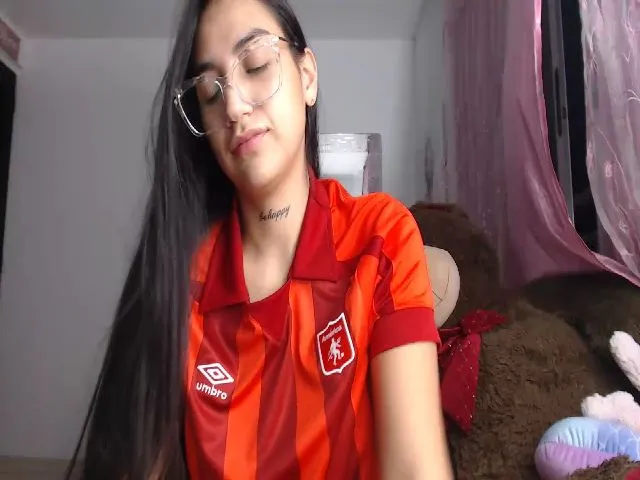 Live sex webcam photo for Mandy_berry1 #272238556