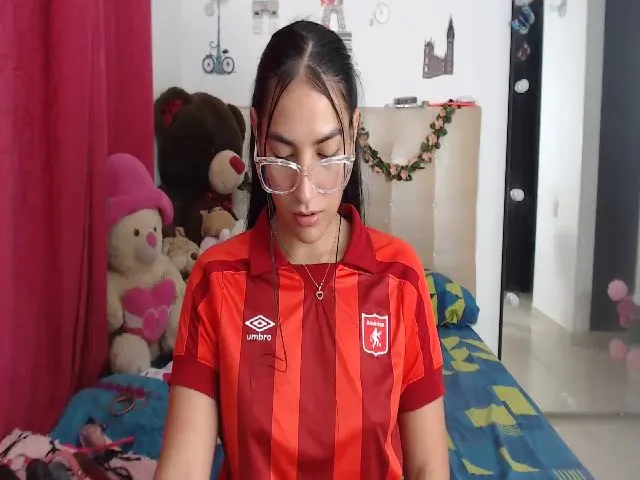 Live sex webcam photo for Mandy_berry1 #272366283