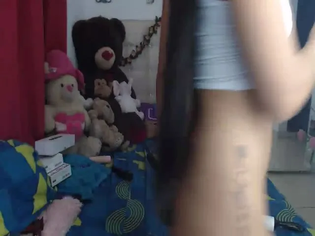 Live sex webcam photo for Mandy_berry1 #272797984