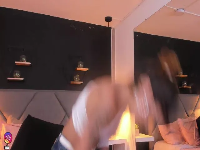 Live sex webcam photo for Manelyk_m #274331640