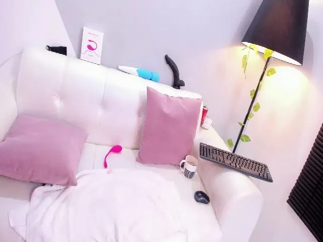 Live sex webcam photo for Manu_silver #273411441