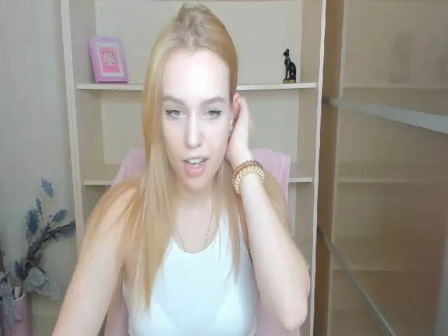 Live sex webcam photo for Manyska5 #271762733