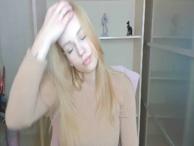 Live sex webcam photo for Manyska5 #271842235