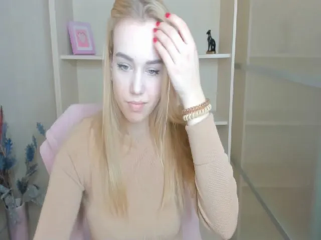 Live sex webcam photo for Manyska5 #271883916