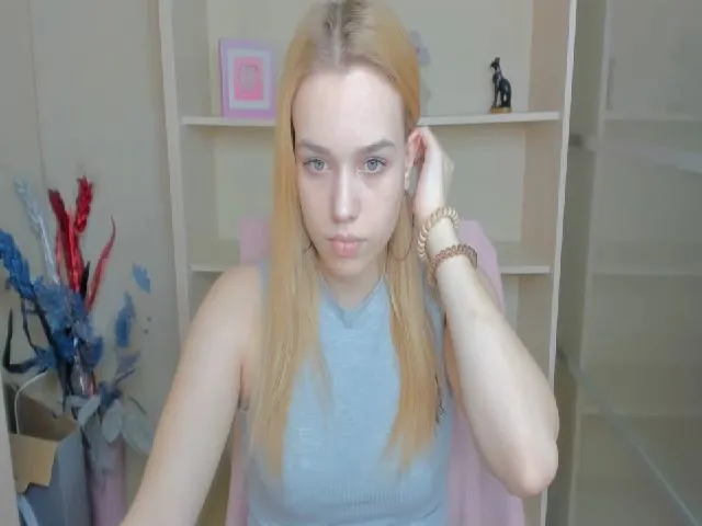 Live sex webcam photo for Manyska5 #272133893