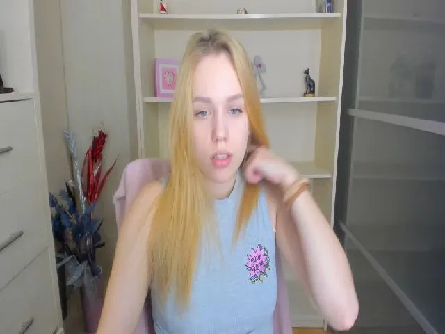 Live sex webcam photo for Manyska5 #272540911