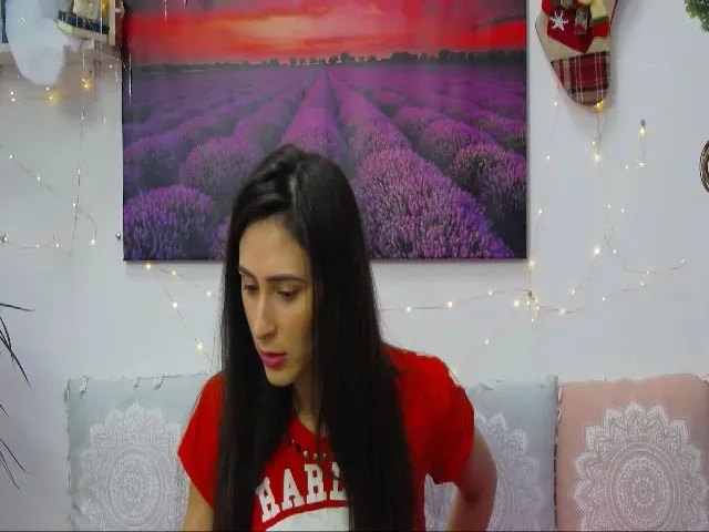 Live sex webcam photo for MaraW #271842358