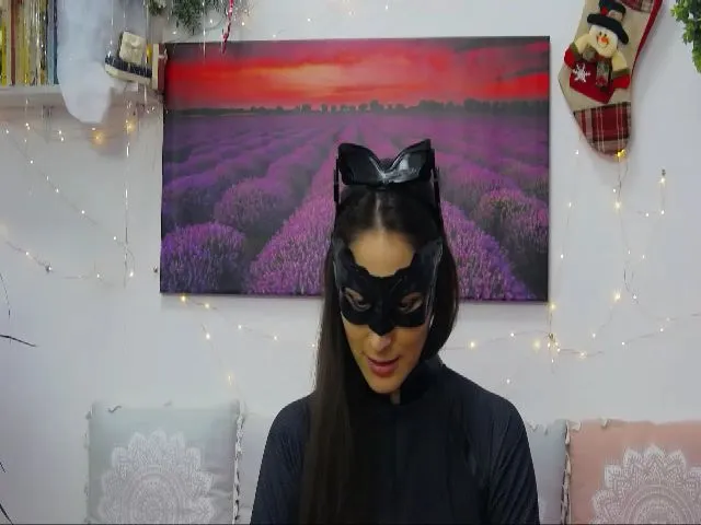 Live sex webcam photo for MaraW #271865573