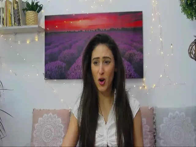 Live sex webcam photo for MaraW #272069122