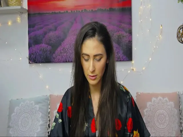 Live sex webcam photo for MaraW #272307406