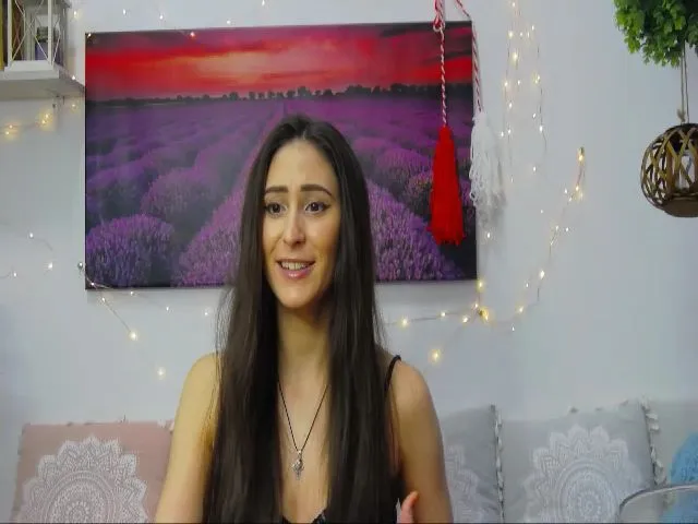 Live sex webcam photo for MaraW #272540738