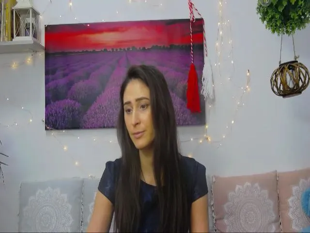 Live sex webcam photo for MaraW #272607988