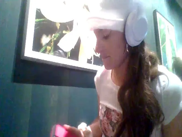 Live sex webcam photo for MargotQuiny #273733464