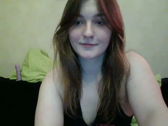 Live sex webcam photo for Marguerite_1_ #271793148