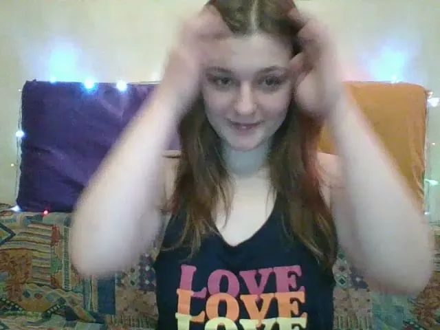 Live sex webcam photo for Marguerite_1_ #273002593