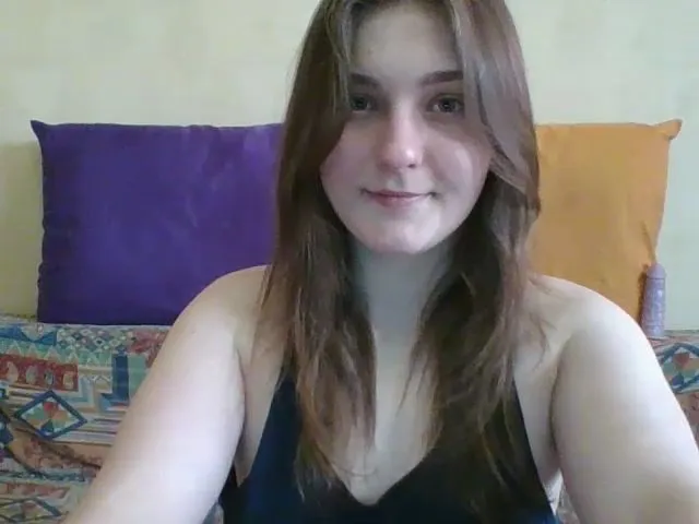 Live sex webcam photo for Marguerite_1_ #273062097