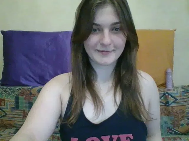 Live sex webcam photo for Marguerite_1_ #273064552