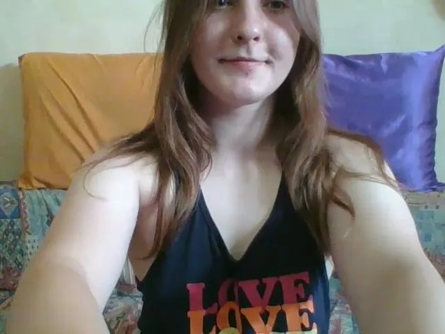 Live sex webcam photo for Marguerite_1_ #274165846