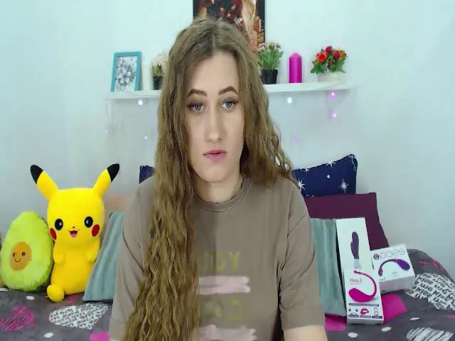 Live sex webcam photo for MariaMolligan #273455984