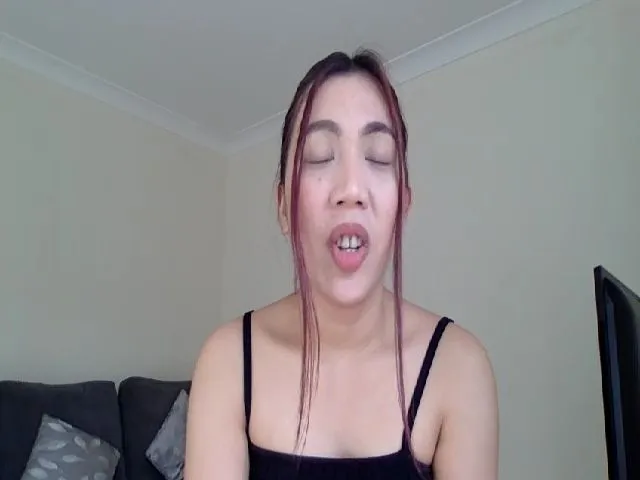 Live sex webcam photo for MariaUK #272827665