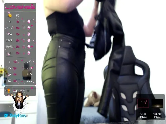 Live sex webcam photo for Maria_mfcs #273386431