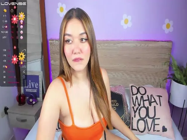 Live sex webcam photo for Mariana1900 #274458996