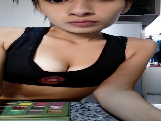 Live sex webcam photo for Mariana__Cute #272737163