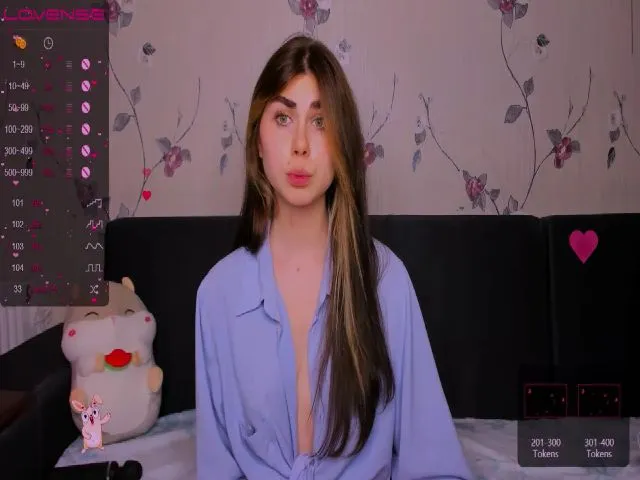 Live sex webcam photo for Marie__ #273501683
