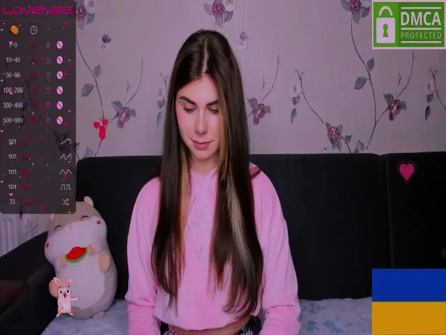 Live sex webcam photo for Marie__ #273522559