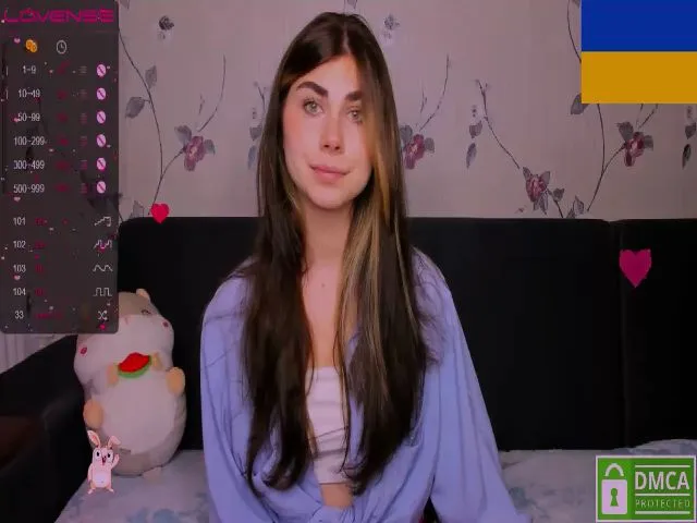 Live sex webcam photo for Marie__ #273559473