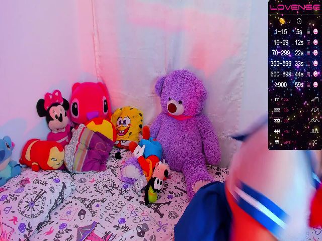 Live sex webcam photo for MarilynStone #273213473