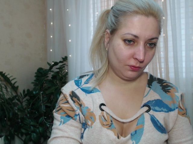 Live sex webcam photo for Mariskakiska #272080381