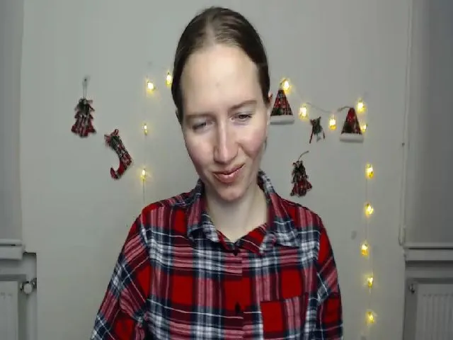 Live sex webcam photo for Marlinka #272033873
