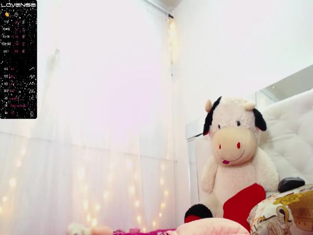 Live sex webcam photo for Martina_ferer #272282497