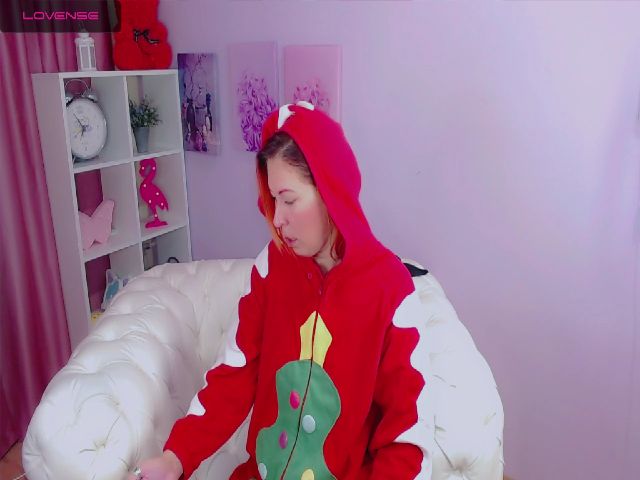 Live sex webcam photo for MarvelousLilu #271790849