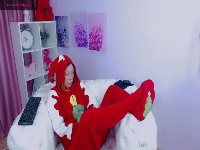 Live sex webcam photo for MarvelousLilu #271791116