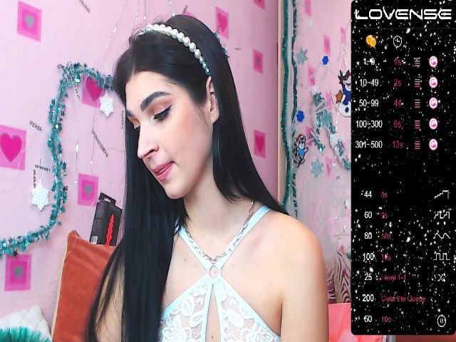 Live sex webcam photo for MaryGold__ #271794891