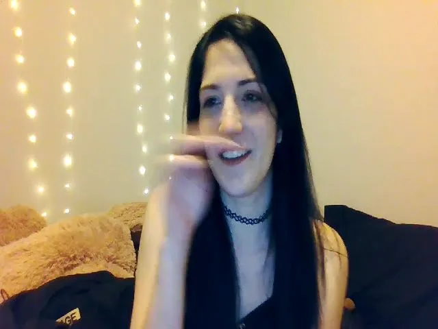Live sex webcam photo for MaryJane #272774000