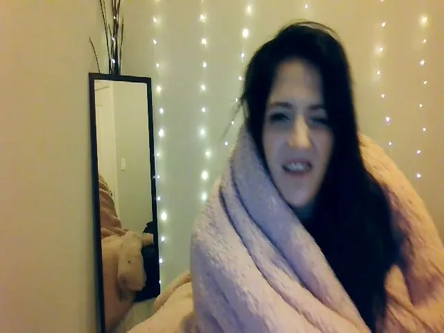Live sex webcam photo for MaryJane #272818485