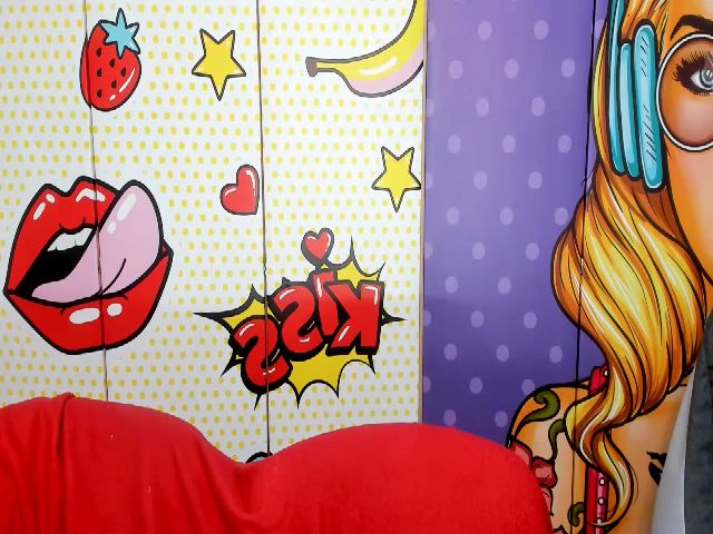 Live sex webcam photo for MaryLaze #271890867