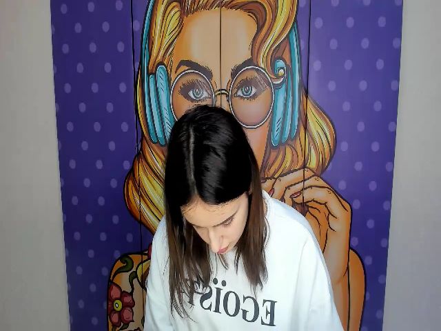 Live sex webcam photo for MaryLaze #272275279