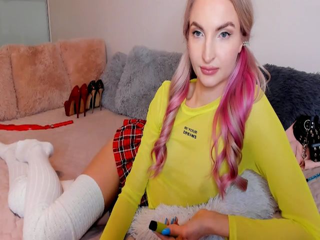 Live sex webcam photo for MaryLight #272419144