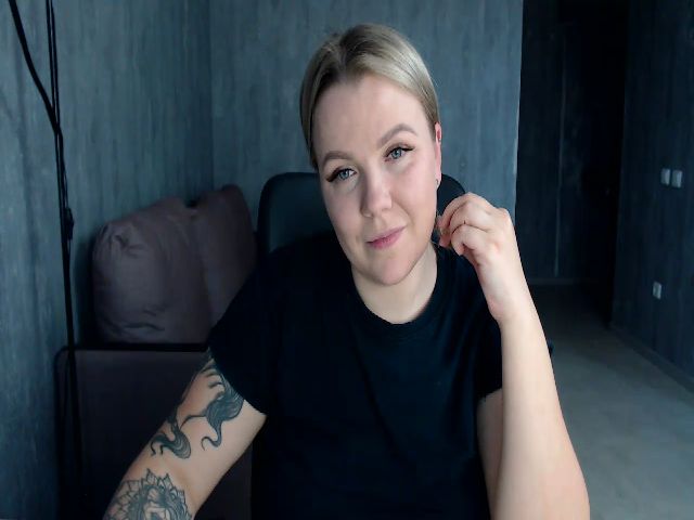 Live sex webcam photo for MaryMarmalade #272951820