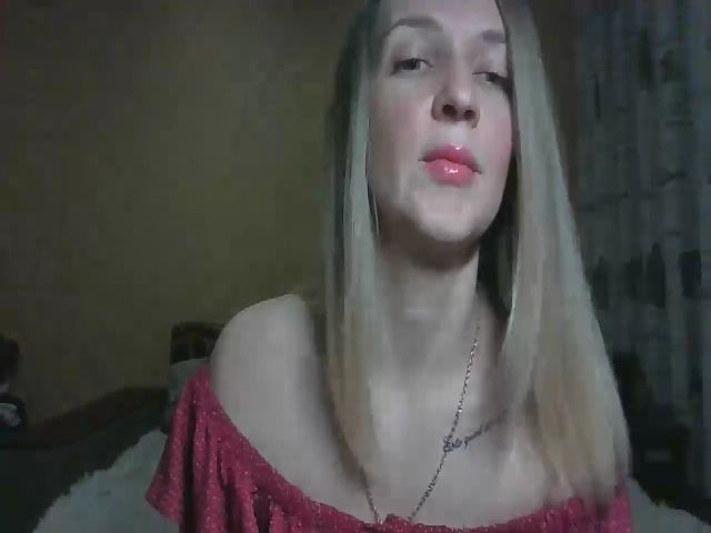 Live sex webcam photo for MaryRider #272490466